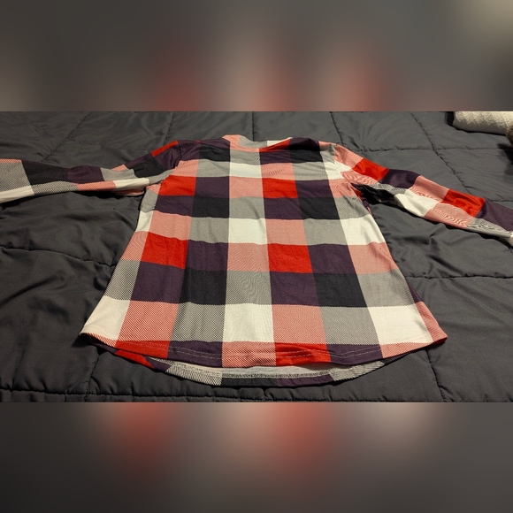 TEMU Women's V Neck Red Black And White Plaid Long Sleeve Top Size Large - Picture 6 of 8